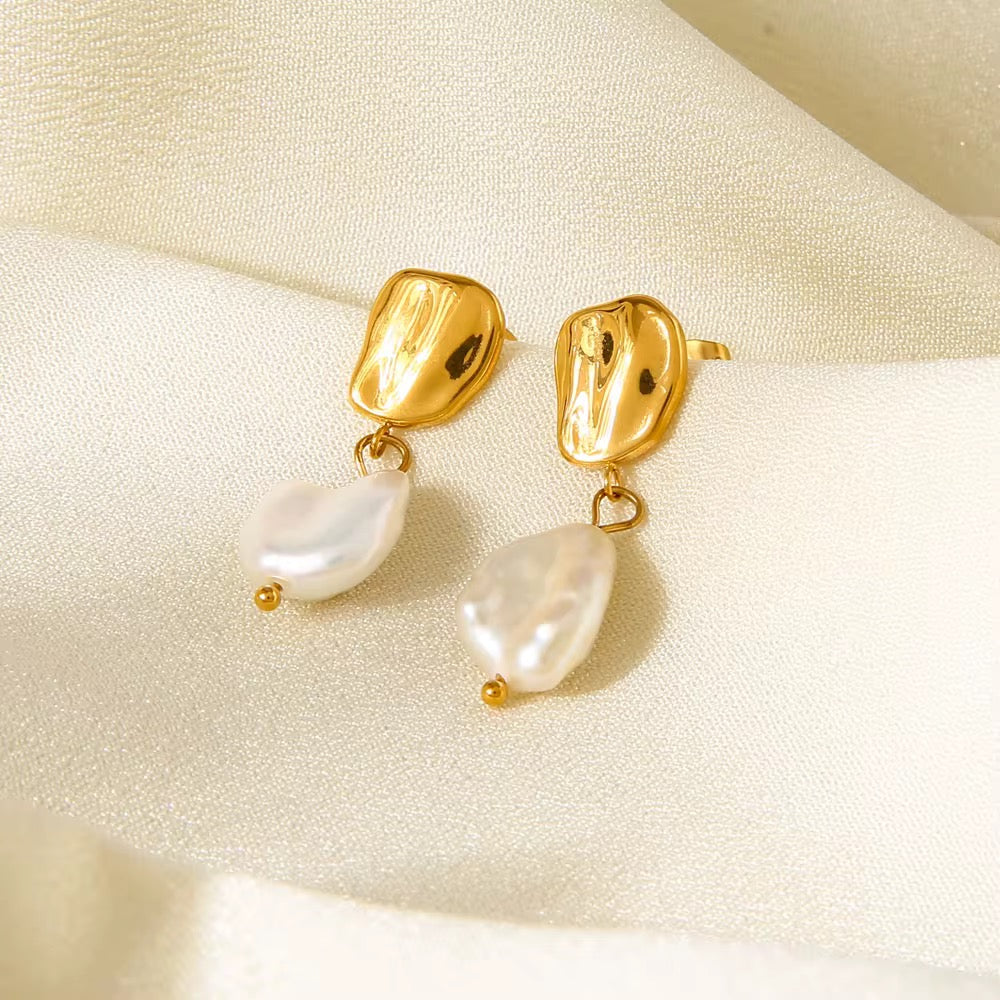 Liquid Pearl Earrings
