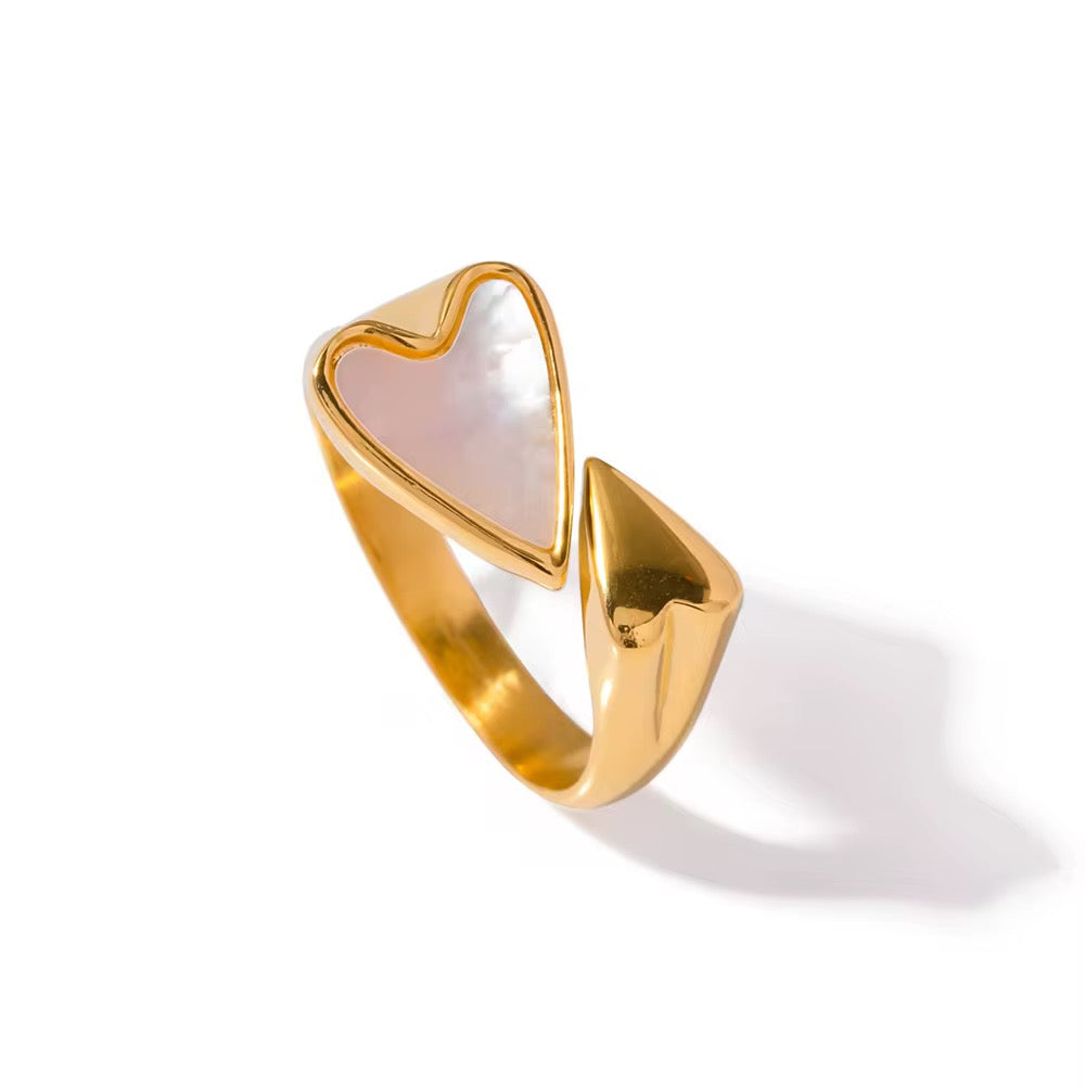 Corazon Ring