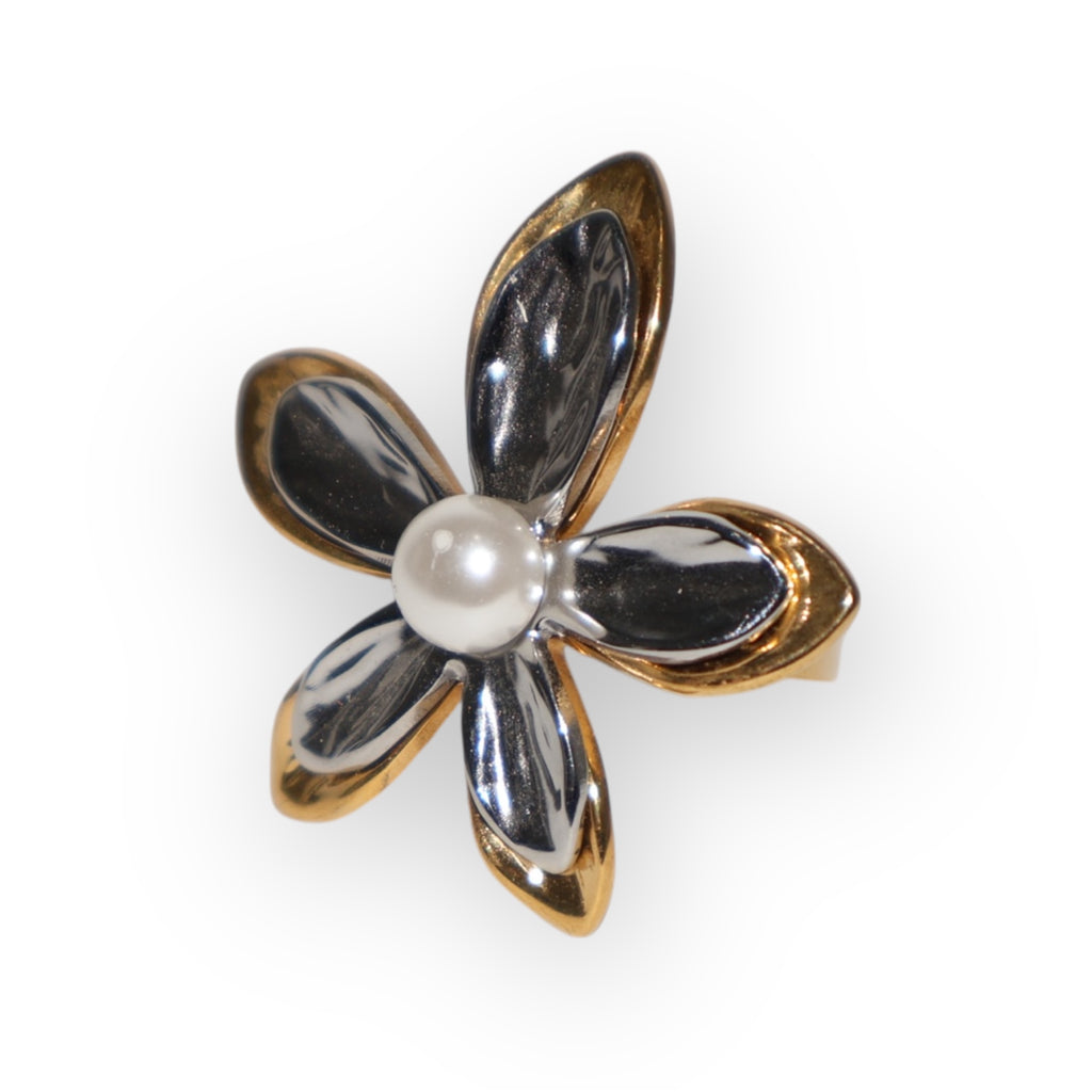 Pearl Blossom Ring